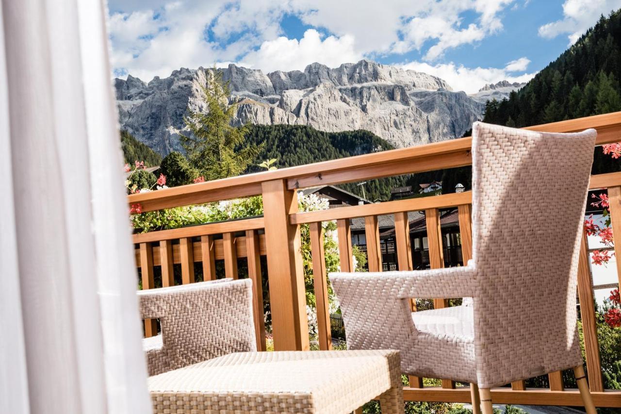 Boutique Hotel Nives - Luxury & Design In The Dolomites Selva di Val Gardena Exteriér fotografie