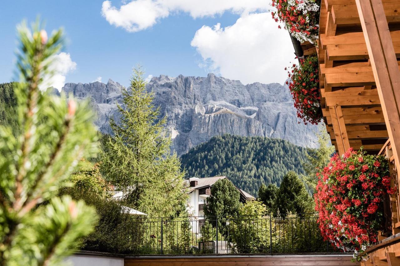 Boutique Hotel Nives - Luxury & Design In The Dolomites Selva di Val Gardena Exteriér fotografie